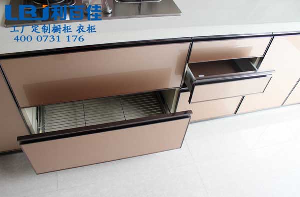 有格局之感恩是利百佳持續發展希望