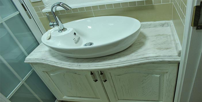 早春二月 衛浴柜定制