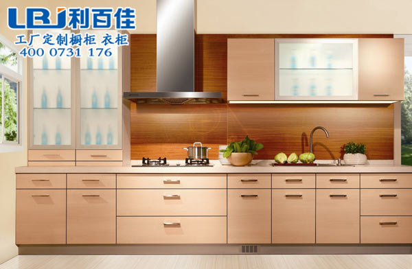 利百佳科普整體廚房櫥柜定制的知識
