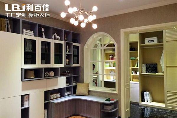 為什么90%的人都選擇利百佳全屋定制？