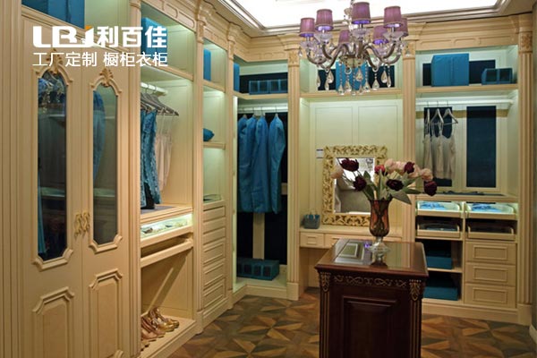 整體衣柜定制的方法，沒毛病！