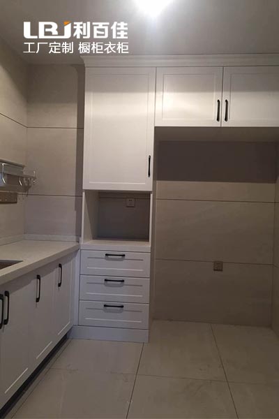 利百佳櫥柜品牌|八方小區石材櫥柜案例分享