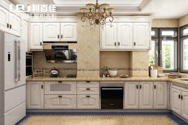 石材櫥柜和木質櫥柜兩難擇，看利百佳怎么幫你選!