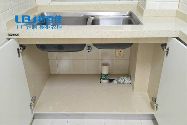 石材櫥柜和甲醛之間的敵對關系