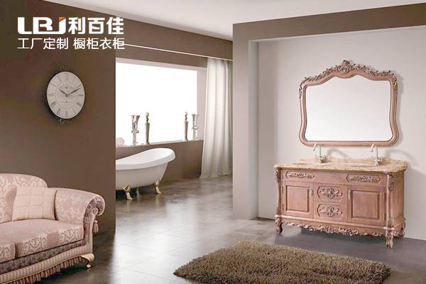 定制整體衛(wèi)浴柜，緊跟時尚潮流