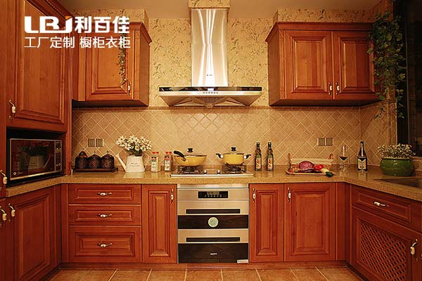 定制櫥柜柜體時，必須要問清楚的4個問題