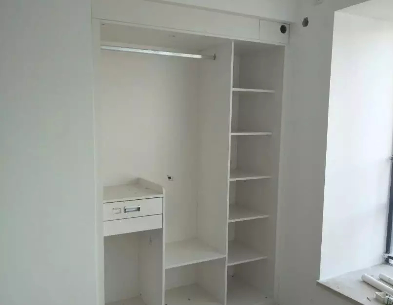 整體衣柜定制的流程是怎么樣？又有哪些細(xì)節(jié)要留意？