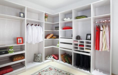 定制衣柜安裝有何地方可注意？這4點幫您完成合格產品安裝！