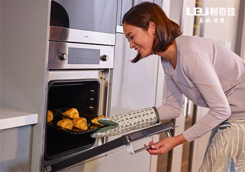 家用廚房烤箱怎么選？這里有三點實用建議